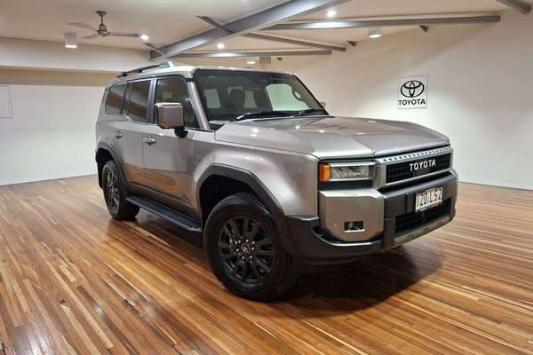 2024 Toyota Landcruiser Prado