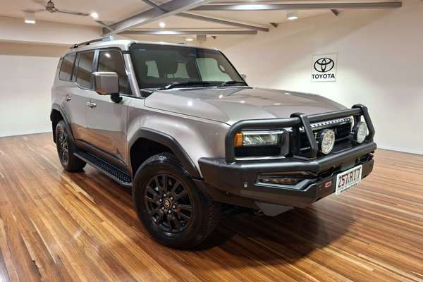 2024 Toyota Landcruiser Prado